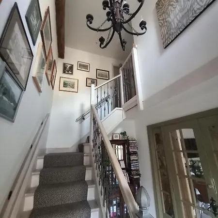 The Pinfold Guest house *